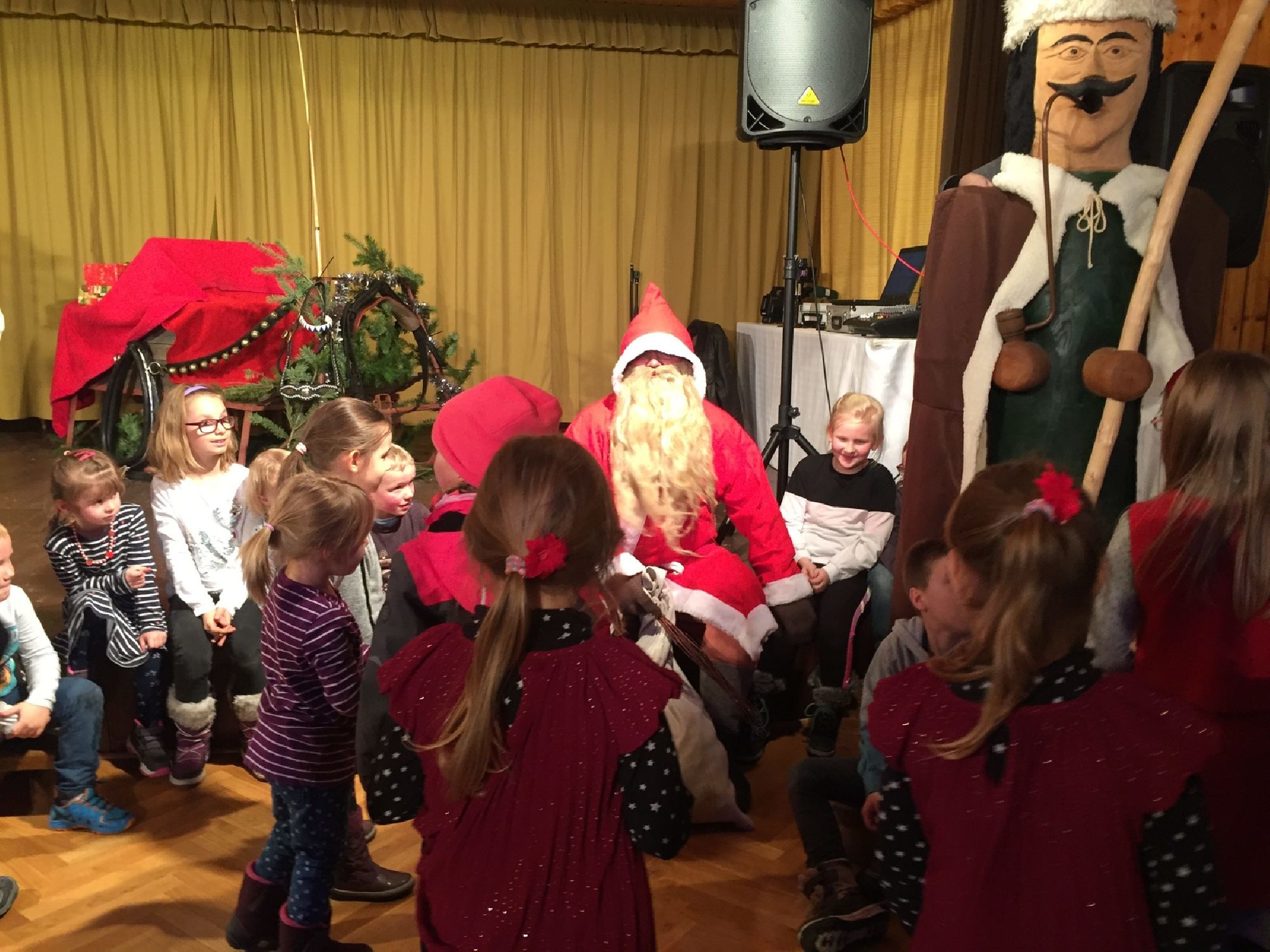 Der Weihnachtsmann ist zu Besuch