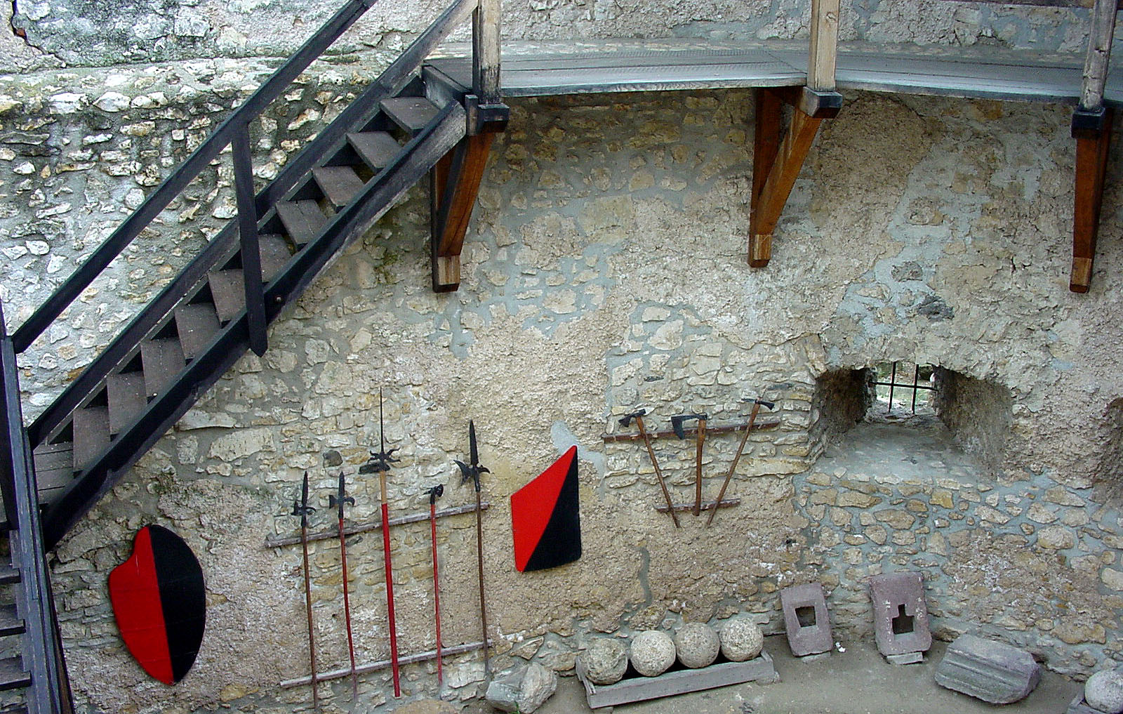 wehrhafte Stadtmauer von Marienberg