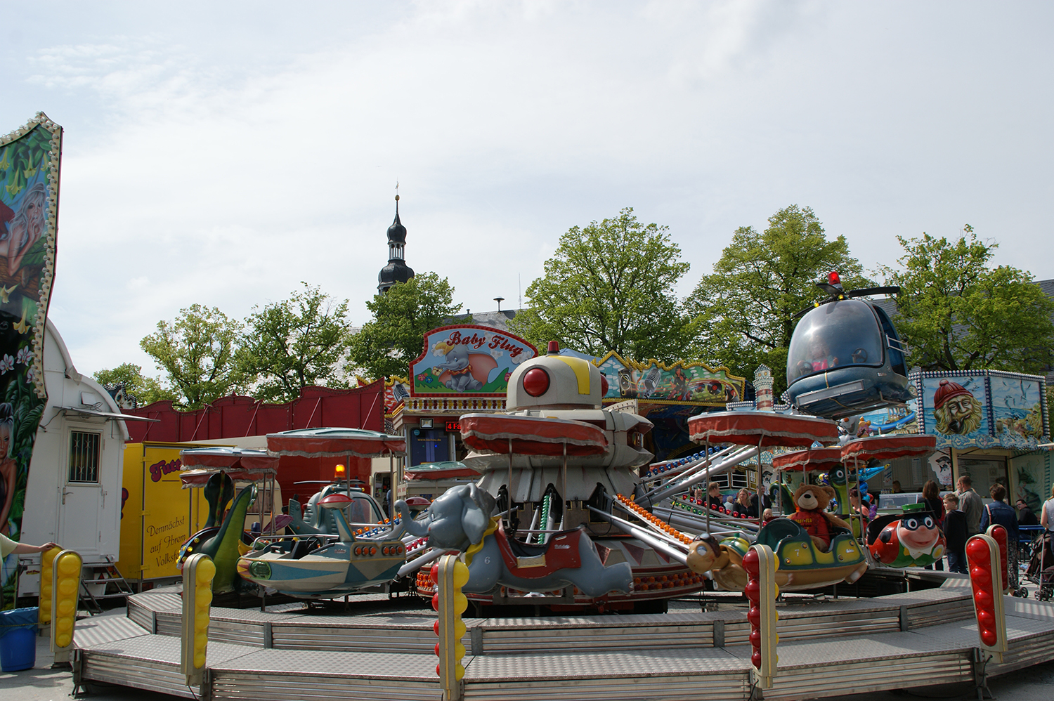 Marienberger Marktfest mit Kinderkarussel